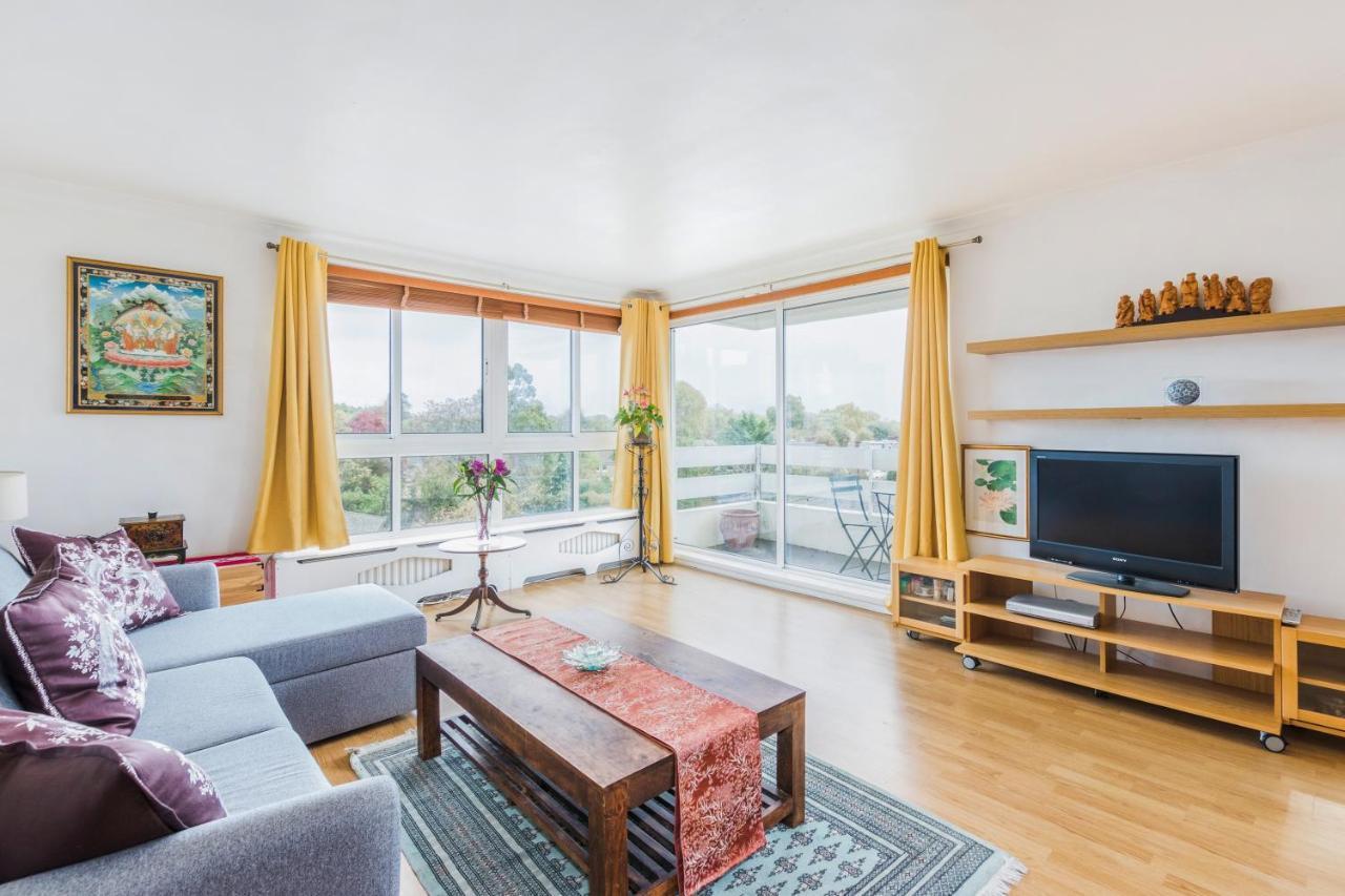 דירות לונדון Bright 1Bed Putney Apt With Leafy Views מראה חיצוני תמונה